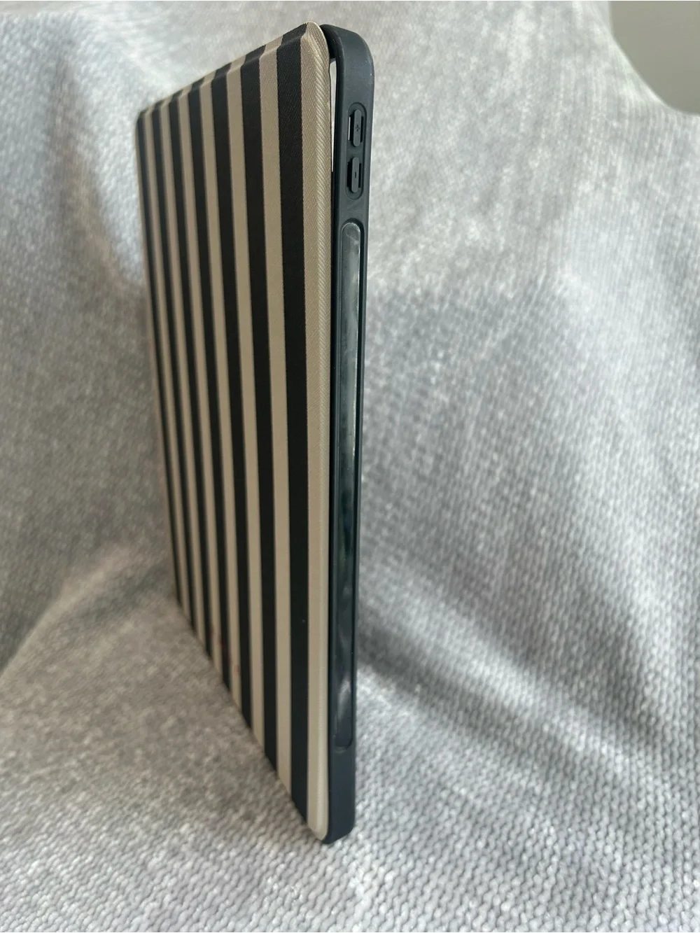 Burga ipad case